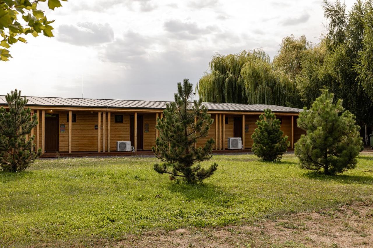 Halfarock Vizi-Erdei Apartmanhaz Levelek Extérieur photo